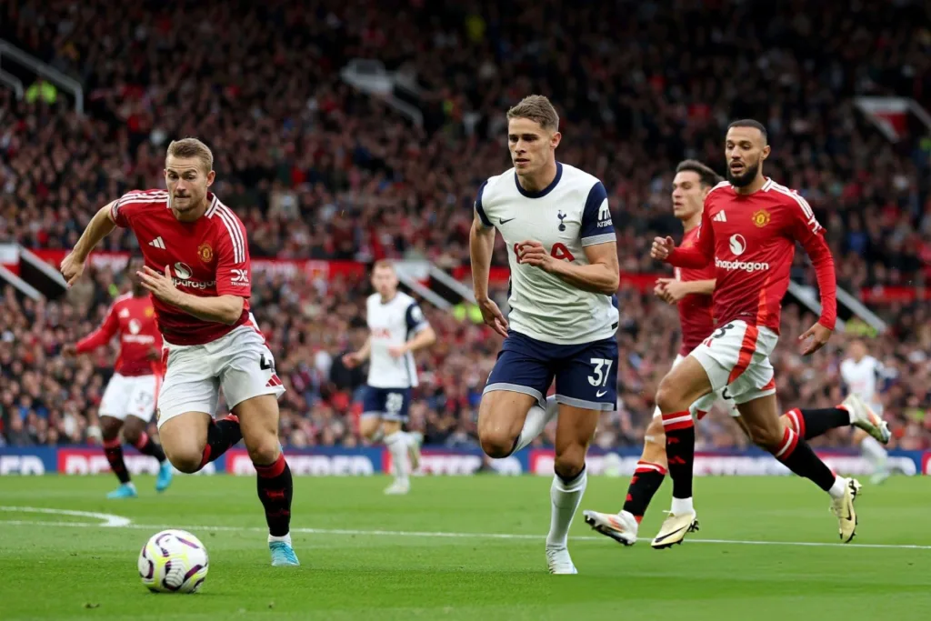 Man Utd - Tottenham (19h30, 7/2): Đêm thử lửa của Michael Carrick