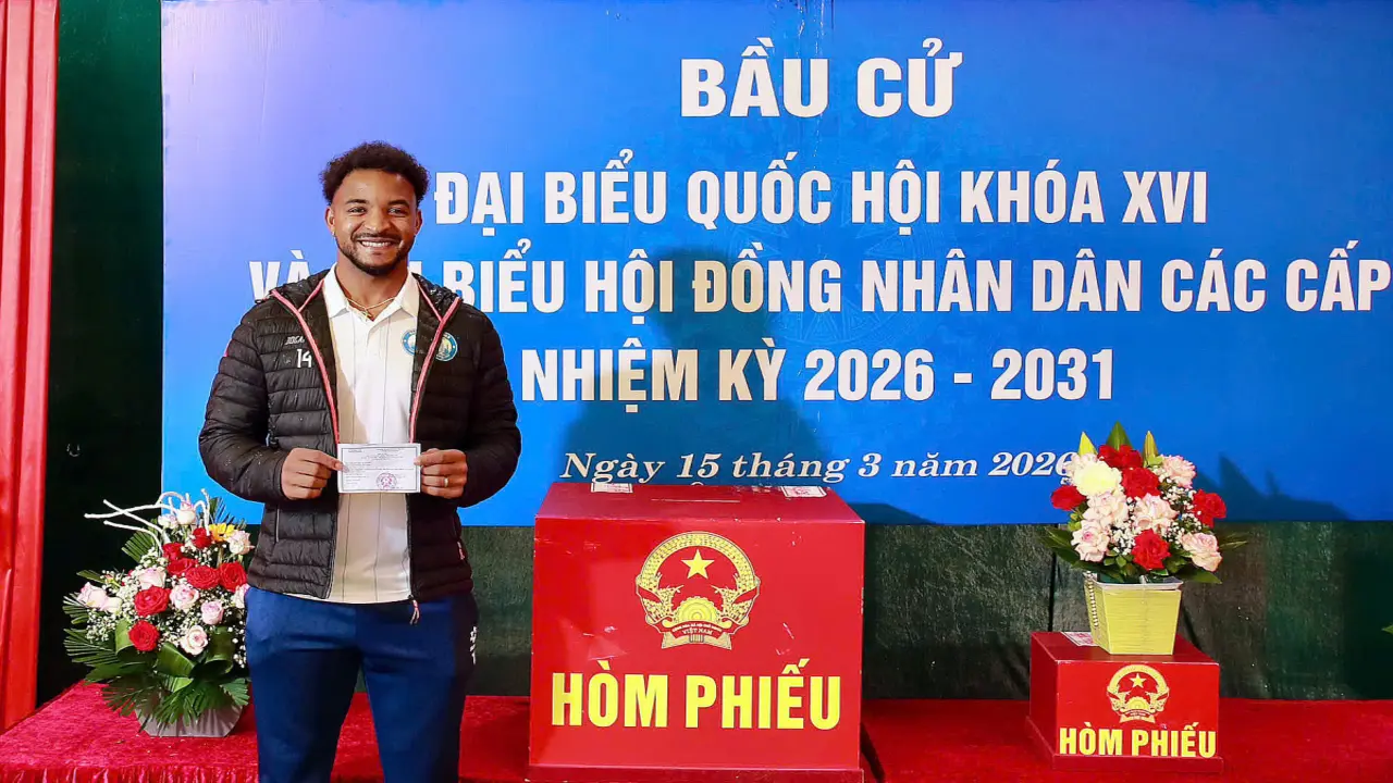 Xuân Son, Hoàng Hên đi bầu cử